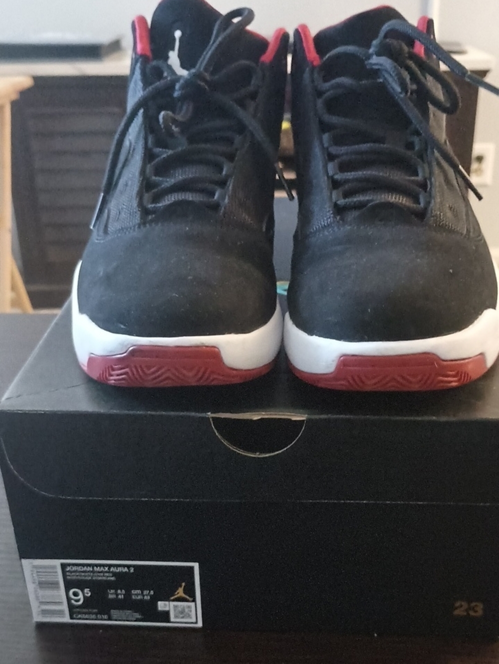Jordan Max Aura 2 Black and Red Low-Top Sneakers